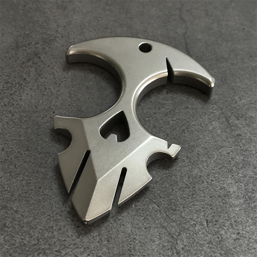 TC21 Titanium Knuckle Duster Self-Defense Doomsday Shield Self-defense Pendant
