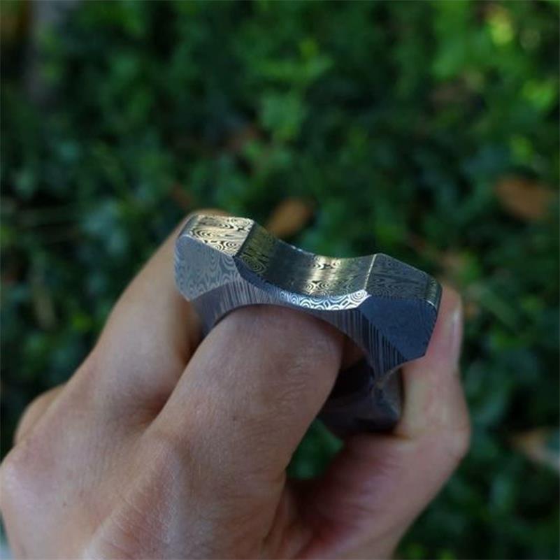 Four Corners Damascus Pattern Knuckle Duster Self-defense Gear