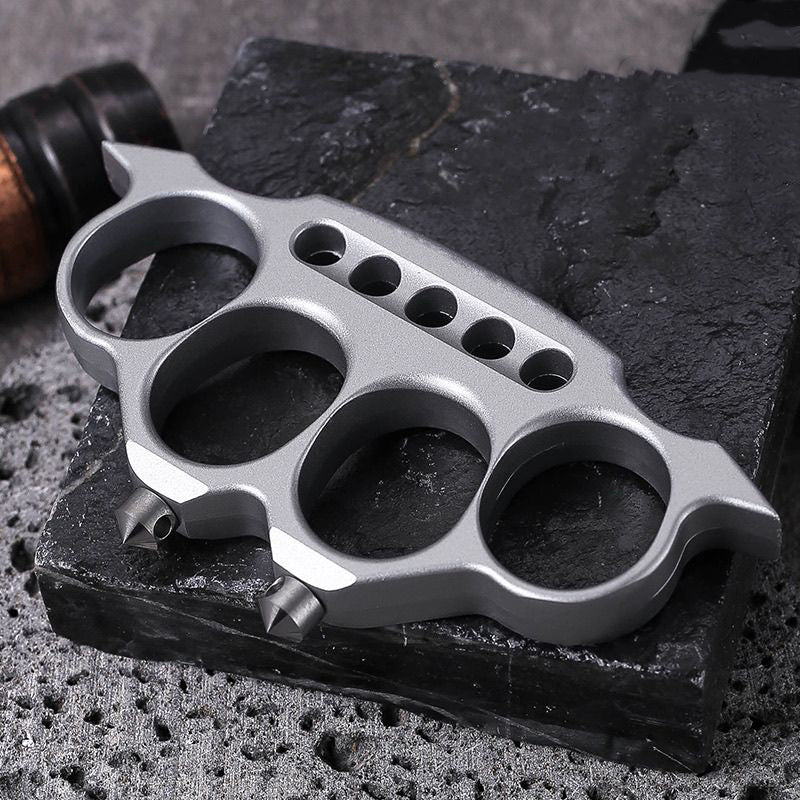 Outdoor Knuckle Duster Broken Window EDC Tool