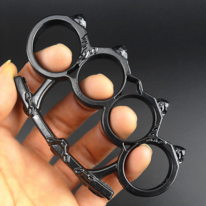 black Chain knuckle dusters 4