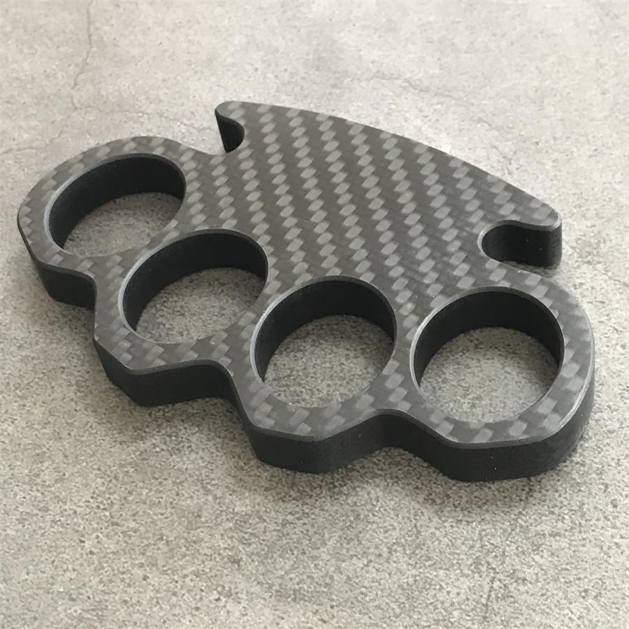 Classic Carbon Fiber Knuckle Dusters – Brass Knuckle