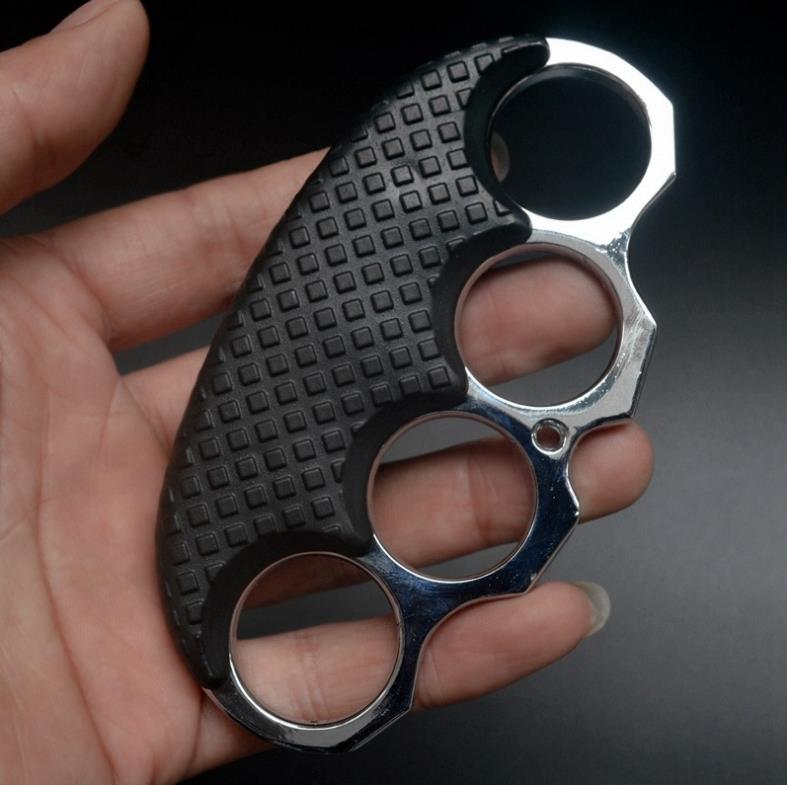 Removable clip knuckle duster 2