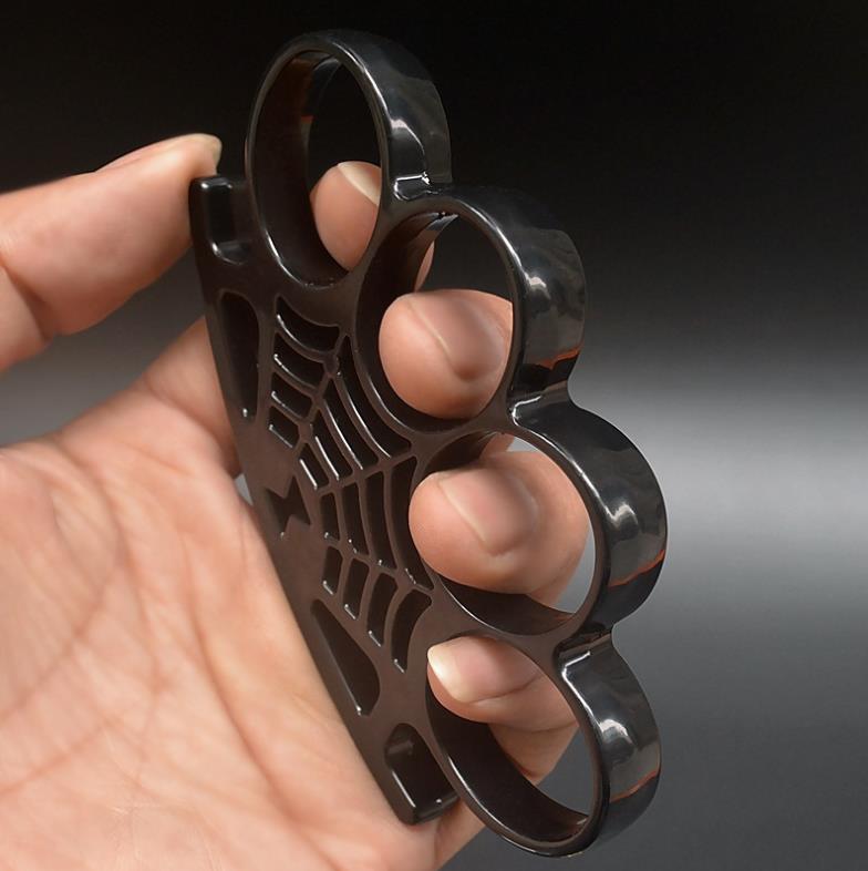 Big finger hole Cobweb brass knuckle duster 4