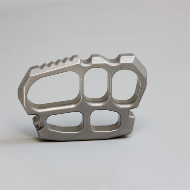 Creative Solid Steel Knuckle Duster