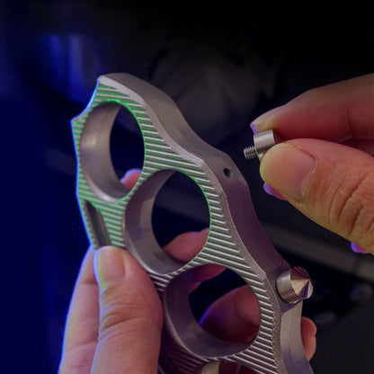 Creative Knuckle Duster with Detachable Window Breaker