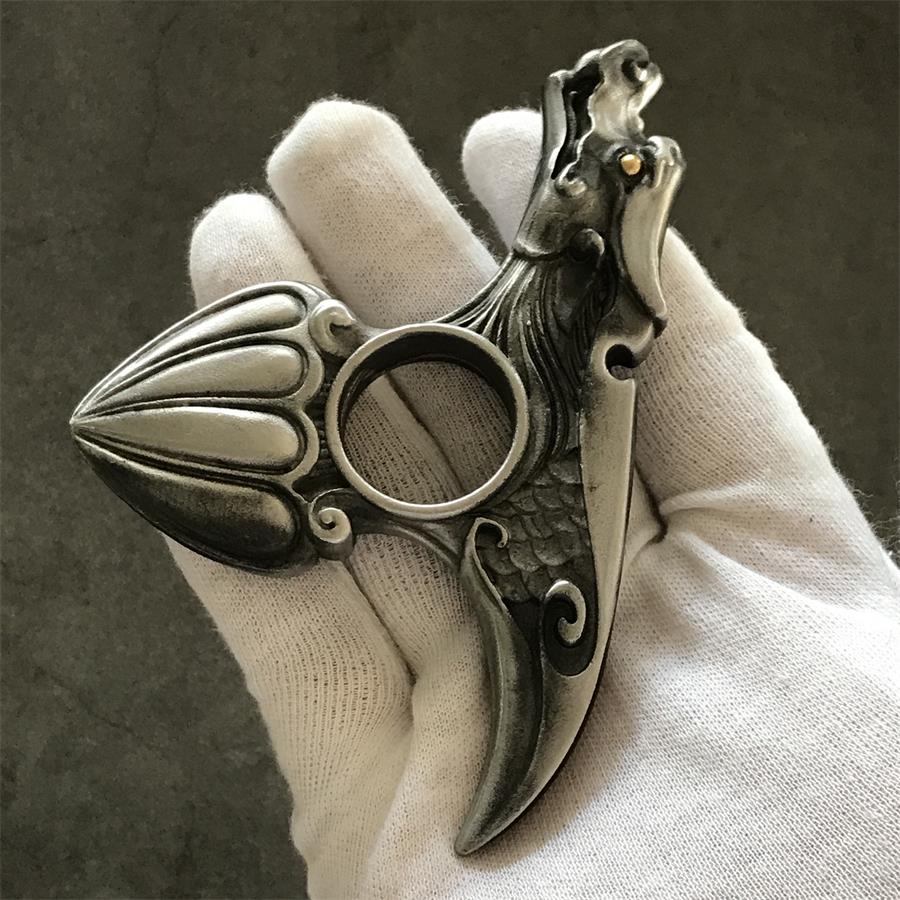 Dragon Pattern Knuckle Duster EDC Decoration
