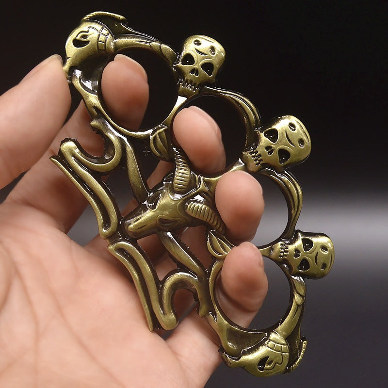 bronze Goat Skull knuckle duster 7