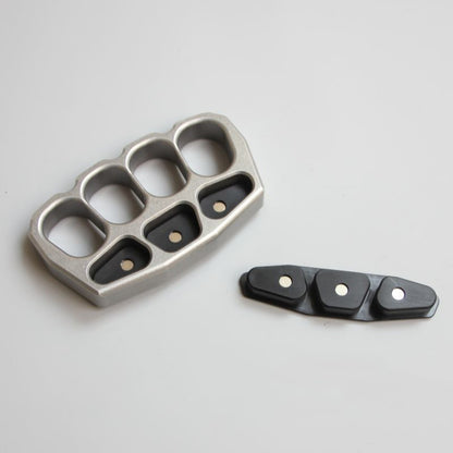 Magnetic Clip Thickened Steel Knuckle Duster
