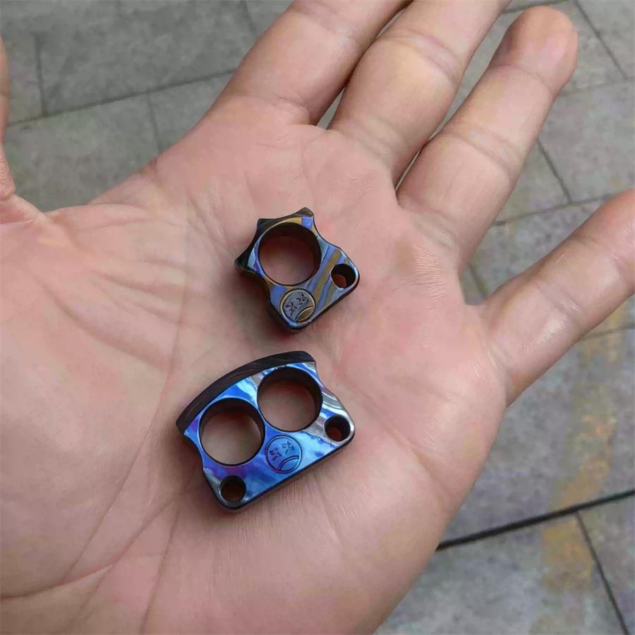Mini Titanium Knuckle Duster Pendant Decorations