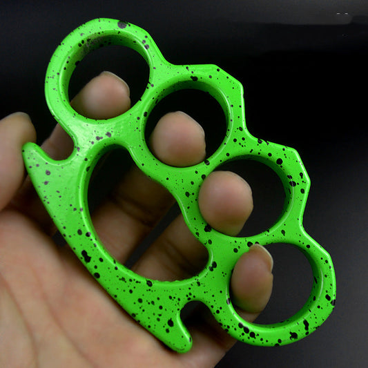 thickening pattern knuckle duster 5