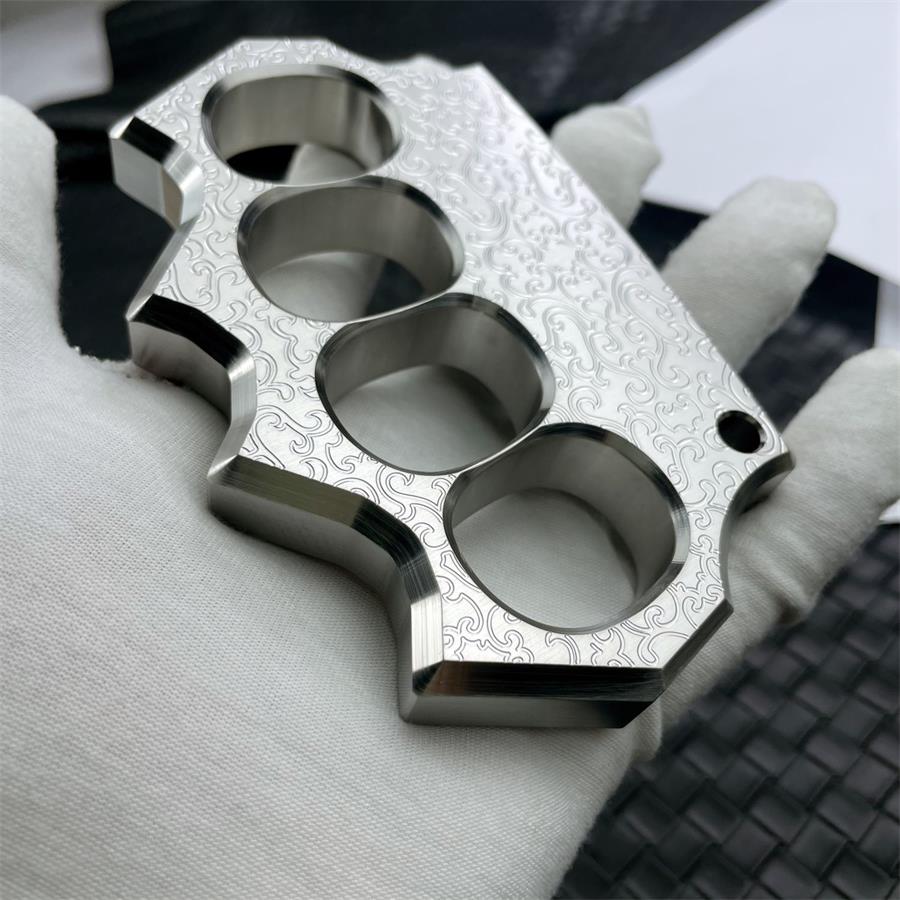 Solid Steel Carved Pattern Knuckle Duster