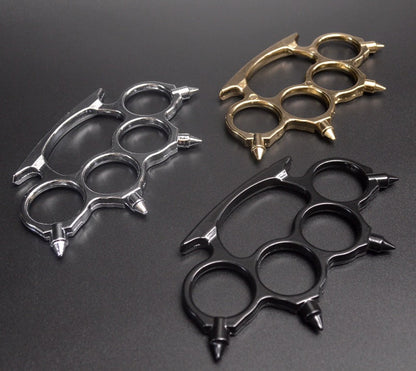 black Pointed head knuckle duster 2