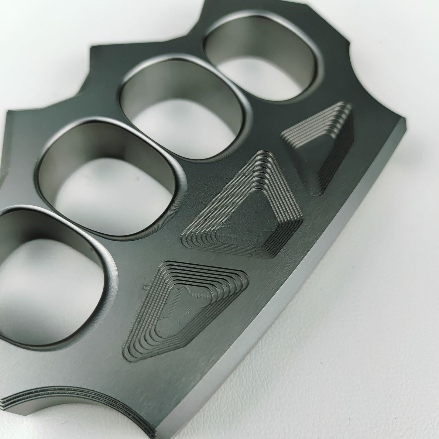 integrated pure steel knuckle duster 1