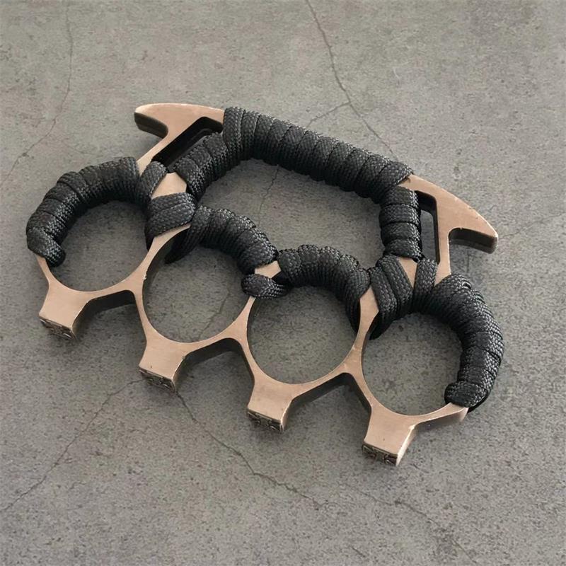 Rope_Brass_Knuckle_Duster 10