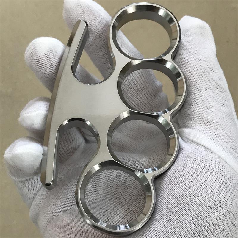 Solid Steel Pattern Knuckle Dusters