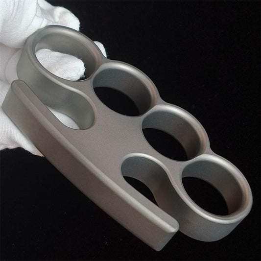 Solid classic TC21 titanium knuckle duster