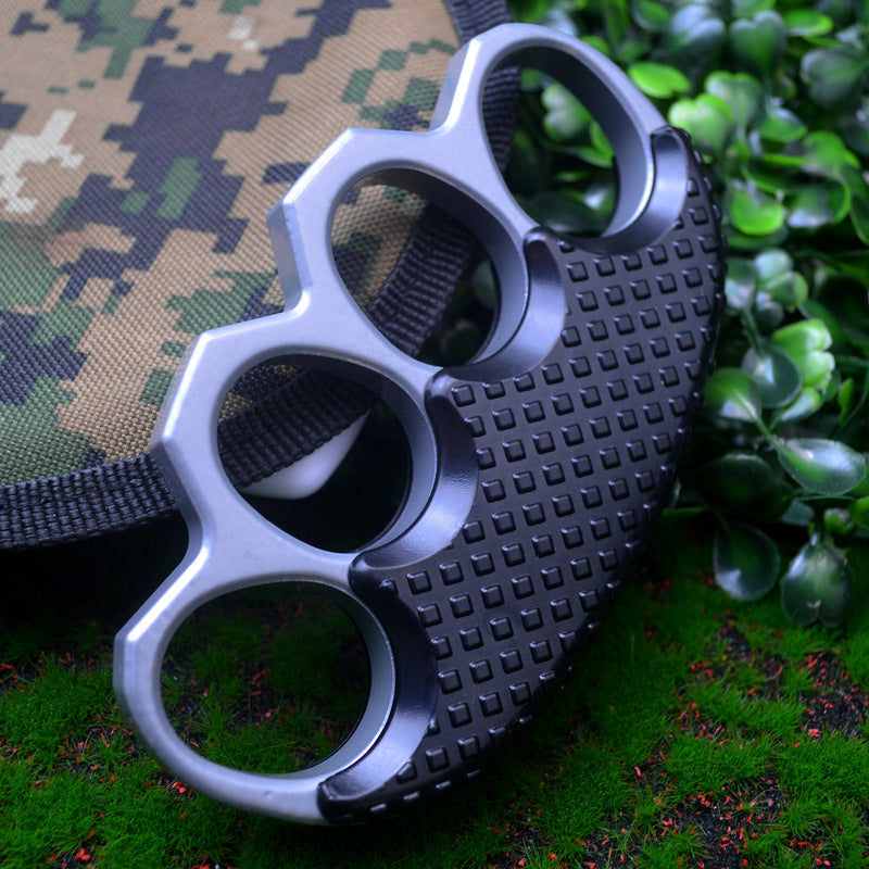 gray Thickened clip knuckle duster 4