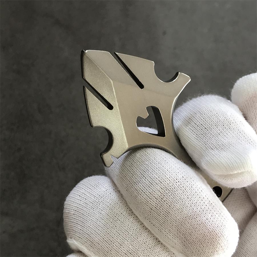 TC21 Titanium Knuckle Duster Self-Defense Doomsday Shield Self-defense Pendant