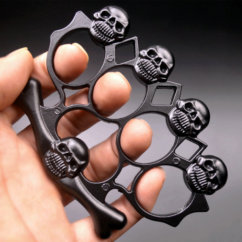 five skulls brass_knuckle duster 6