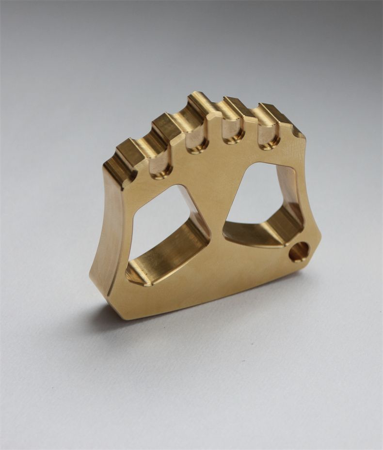 Lightning Brass Knuckle Duster