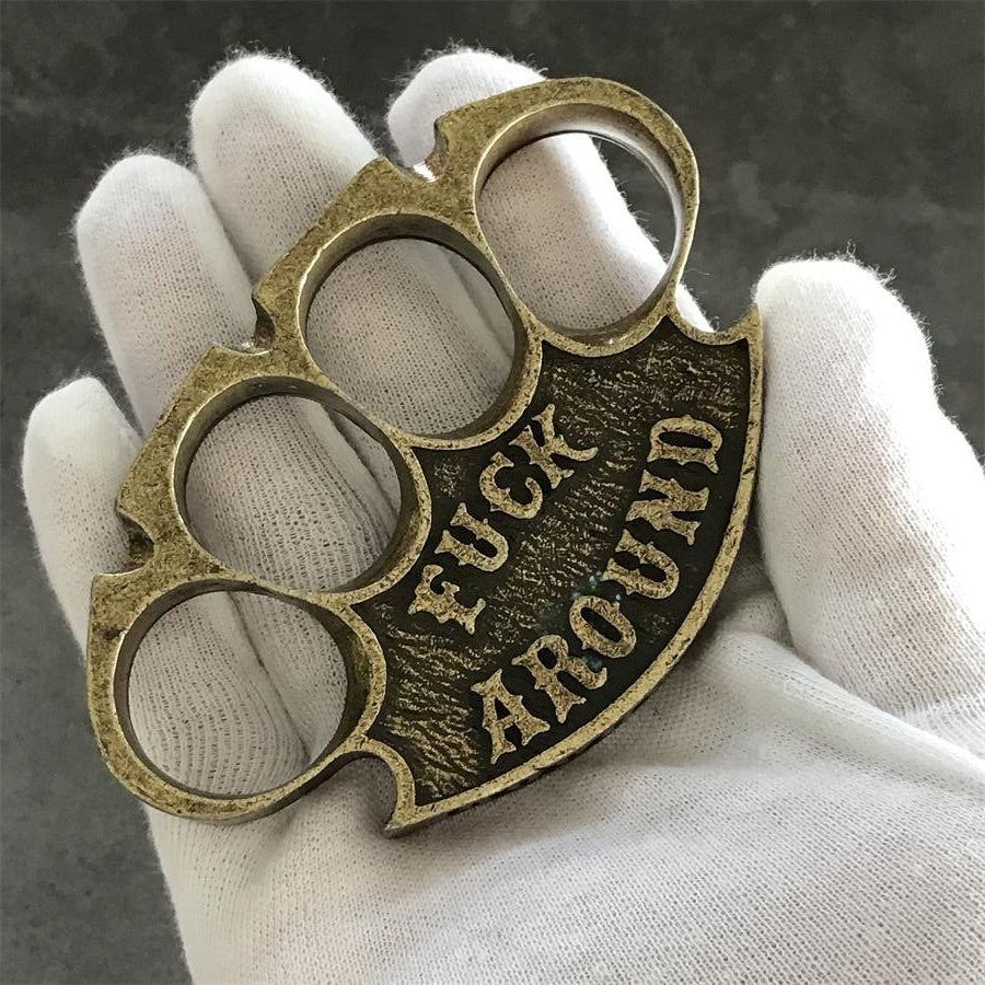 Mini Retro Style Knuckle Duster