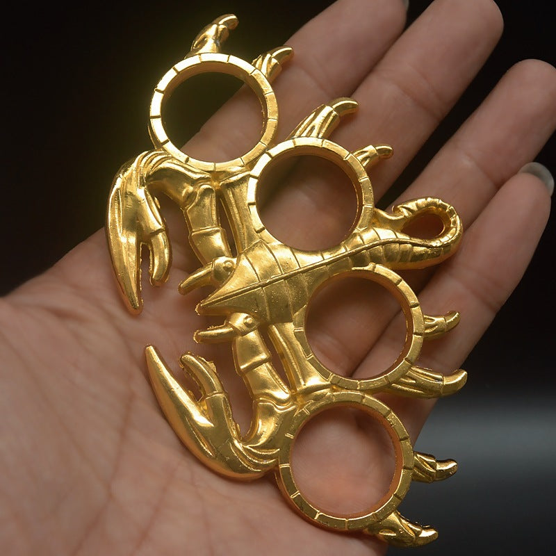 golden scorpion knuckle duster 4