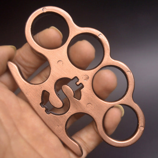 Two legged snake brass knuckles 1